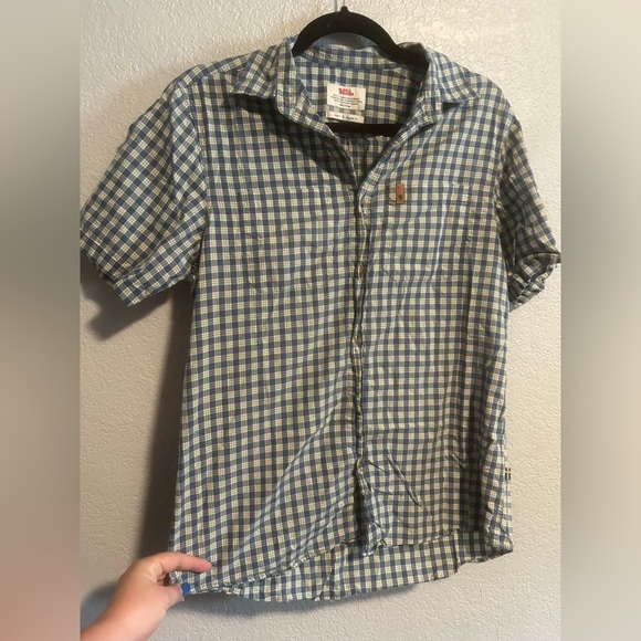 Men’s Fjall raven high coast short sleeve button up shirt - Picture 1 of 7